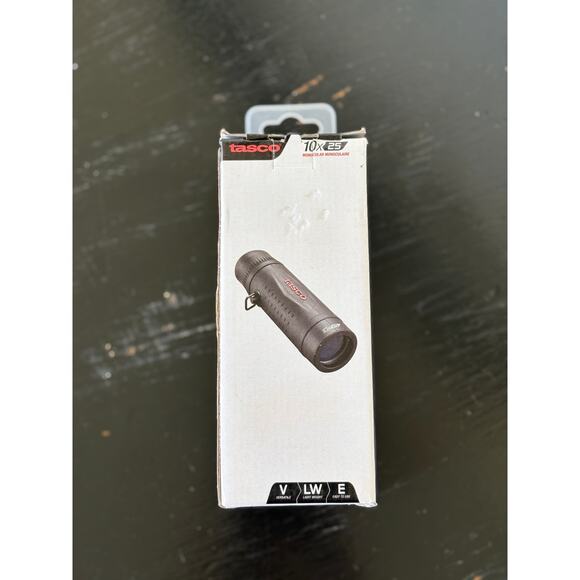 Tasco Monocular Essential 10x25MM Roof Prism 568125 NIB - Picture 1 of 5